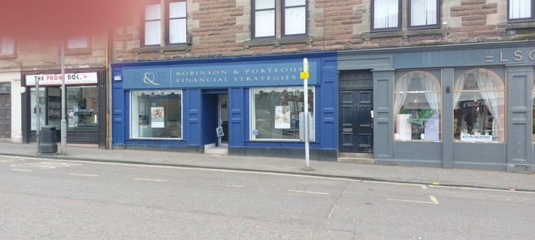 Central Lanark, Shop Unit For Rent (or Sale)
