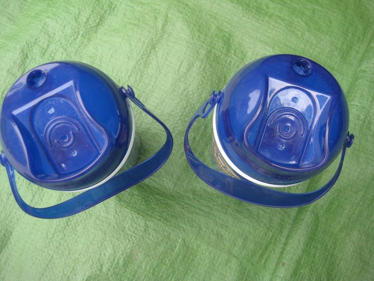 2 Alton Towers Cold Drink Containers with Sliding Open/Close Aperture for Drinking: 2 for £5.00