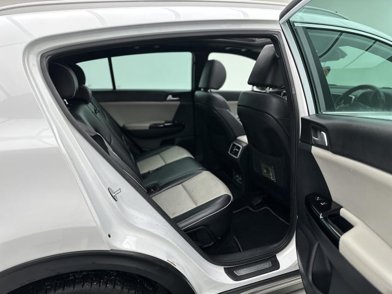 2018 Kia Sportage 1.6T GDi GT-Line S 5dr DCT Auto [AWD] ESTATE PETROL Automatic