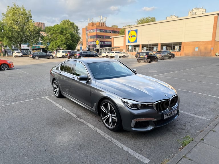 image for BMW, 7 SERIES, Saloon, 2018, Semi-Auto, 2993 (cc), 4 doors