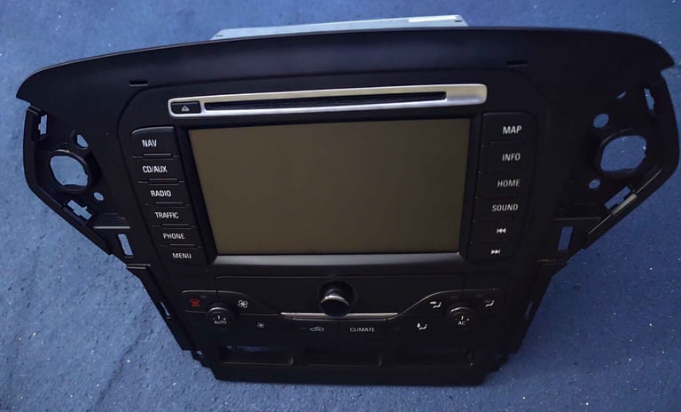  Ford Mondeo MK4 Control Unit 2010-2014 + Sd Card Maps + the four buttons at the bottom  £90