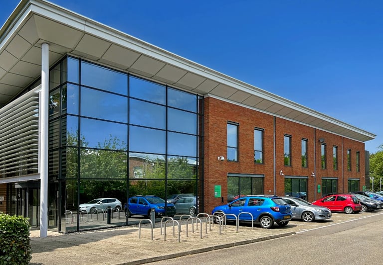 High Wycombe - HP14 3FE, 4 Desk serviced office to rent at Beacon House