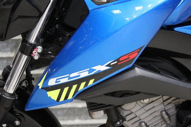 2020 70 SUZUKI GSX-S125 GSXS 125 BLUE NEW MOT LEARNER LEGAL HPI CLEAR TRADESALE