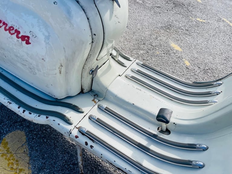 Lambretta Li 150 Spanish scooter  196 RT , 5-SPEED ORIGINAL PAINT 