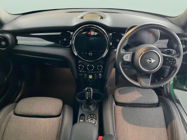 2023 MINI Electric Hatch Cooper SE 32.6kWh Level 2 Hatchback 3dr Electric Auto (184 ps) - INTERIO...