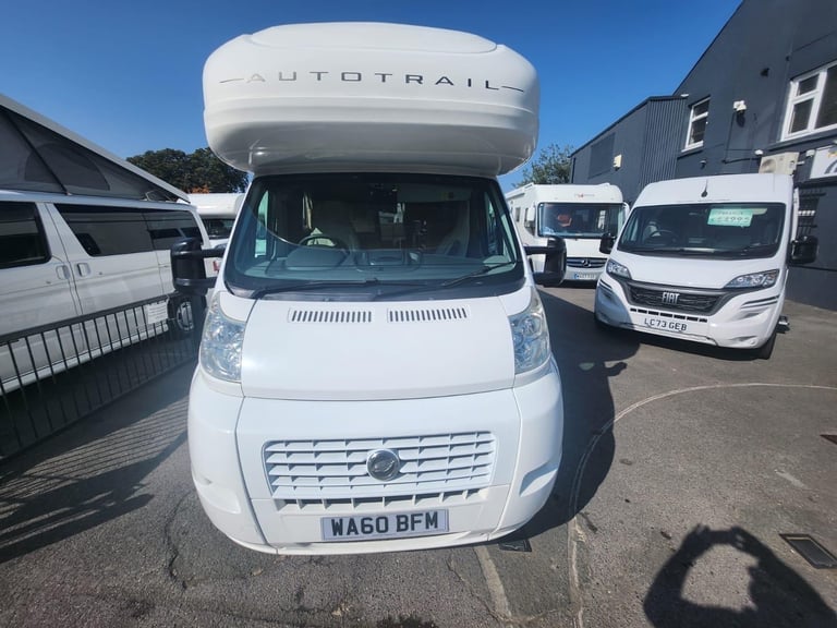 Auto-Trail Apache 700 6 berth motorhome DIESEL MANUAL 2010/60