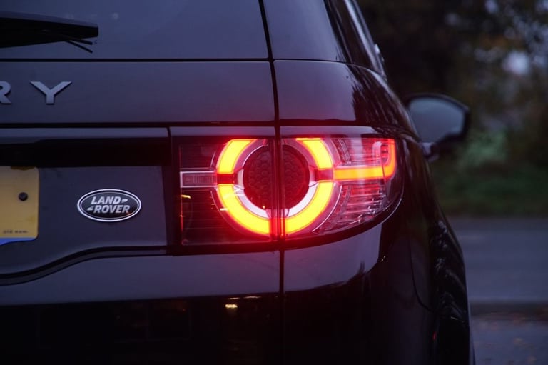 2019 Land Rover Discovery Sport 2.0 TD4 Landmark SUV 5dr Diesel Auto 4WD Euro 6 (s/s) (180 ps) ES...