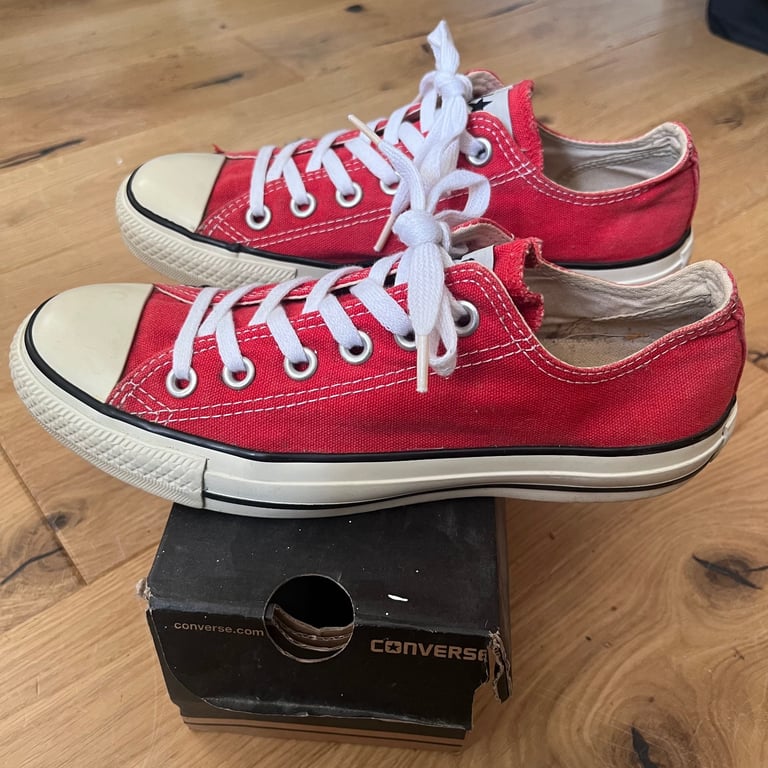 Converse All Star trainers size 5