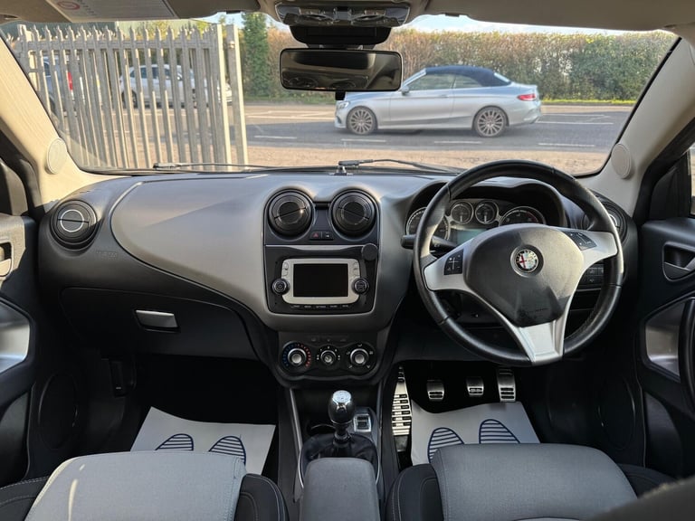 2015 Alfa Romeo MiTo 1.6 JTDM-2 Distinctive Euro 5 (s/s) 3dr HATCHBACK Diesel Manual