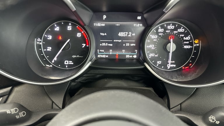 2019 Alfa Romeo Giulia 2.0T Veloce Ti Saloon 4dr Petrol Auto Euro 6 (s/s) (280 ps) - CLIMATE PACK...