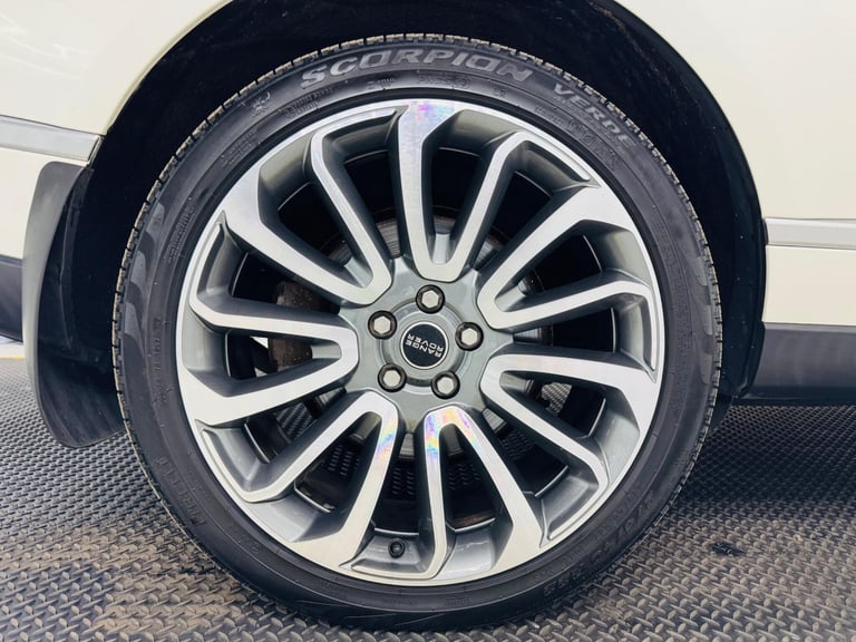 2014 Land Rover Range Rover 3.0 TD V6 Autobiography SUV 5dr Diesel Auto 4WD Euro 5 (s/s) (258 ps)...