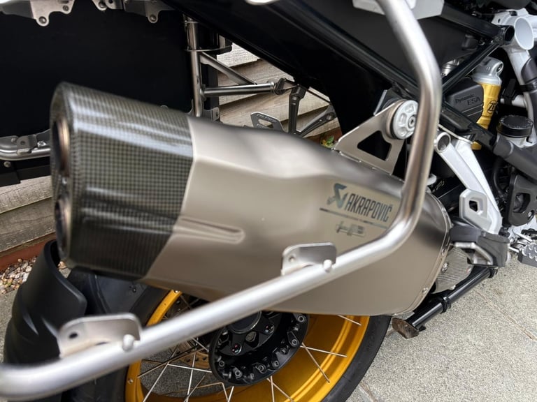 2024 / 24 BMW R 1250 GS Adventure RallyE TE £16000 Blue 11493 miles