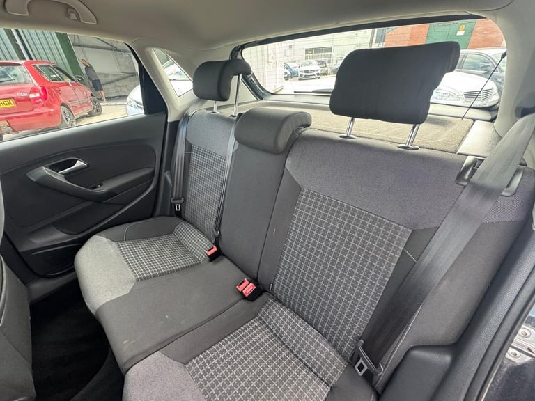 2015 Volkswagen Polo 1.2 TSI BlueMotion Tech SE DSG Euro 6 (s/s) 5dr HATCHBACK Petrol Automatic