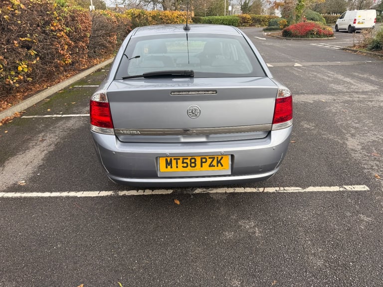 Vauxhall, VECTRA, Hatchback, 2009, Manual, 1796 (cc), 5 doors