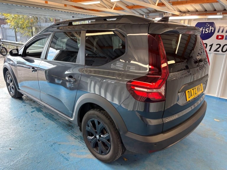 2022 72 DACIA JOGGER 1.0 TCE EXTREME SE MPV 5DR PETROL MANUAL EURO 6 (S/S) (110 