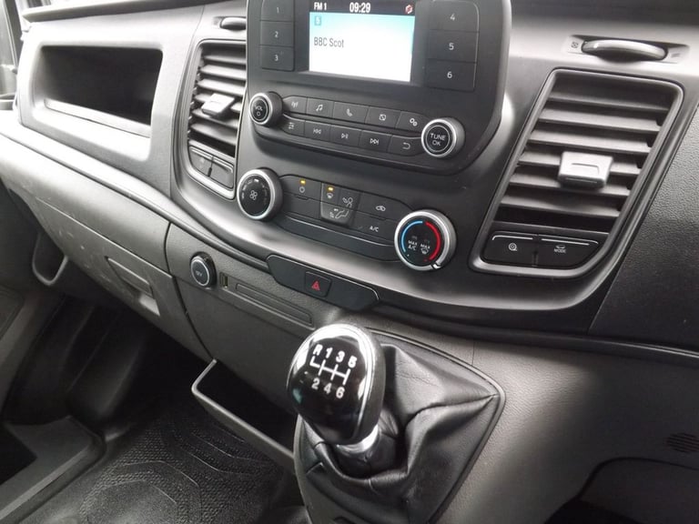 2020 Ford Transit 2.0 350 LEADER C/C ECOBLUE 129 BHP CHASSIS CAB Diesel Manual