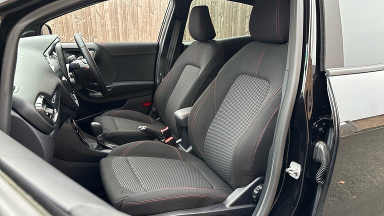 2023 Ford Puma 1.0 EcoBoost Hybrid mHEV ST-Line 5dr DCT HATCHBACK PETROL Automatic