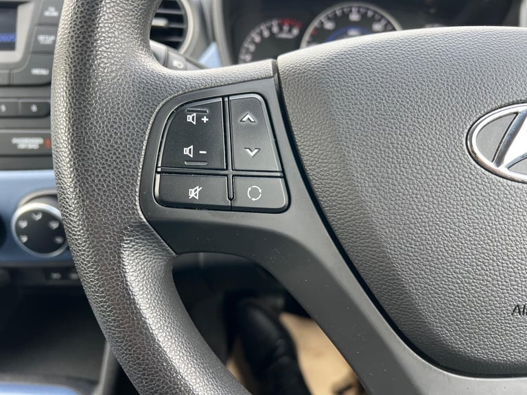 2016 Hyundai i10 1.0 SE Euro 6 5dr HATCHBACK Petrol Manual