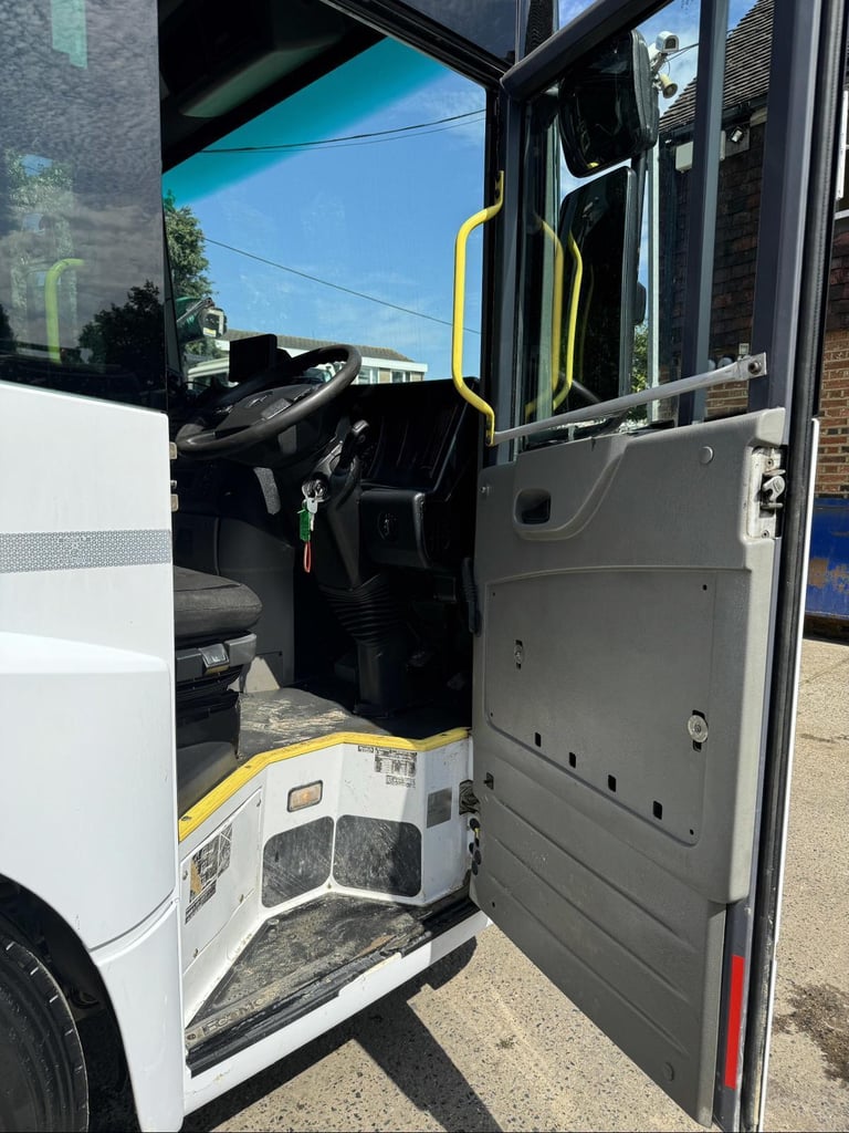 2016 Mercedes Econic 1830 Skip Loader