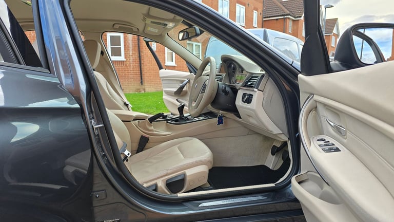 2013 Bmw 3 Series 320I Modern Manual Petrol Saloon Ulez Free 