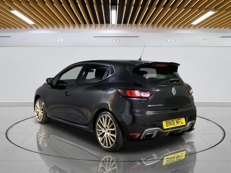2018 Renault Clio 1.6 TCe Renaultsport Nav Hatchback 5dr Petrol EDC Euro 6 (200 ps) Hatchback Pet...