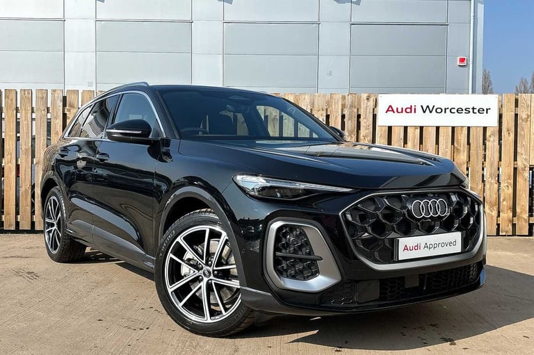 image for 2025 Audi Q5 2.0 TDI Quattro Launch Edition 5dr S Tronic SUV Diesel Automatic