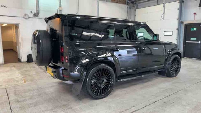 2024 Land Rover Defender 110 3.0 D300 MHEV X-Dynamic SE SUV 5dr Diesel Auto 4WD Euro 6 (s/s) (300...