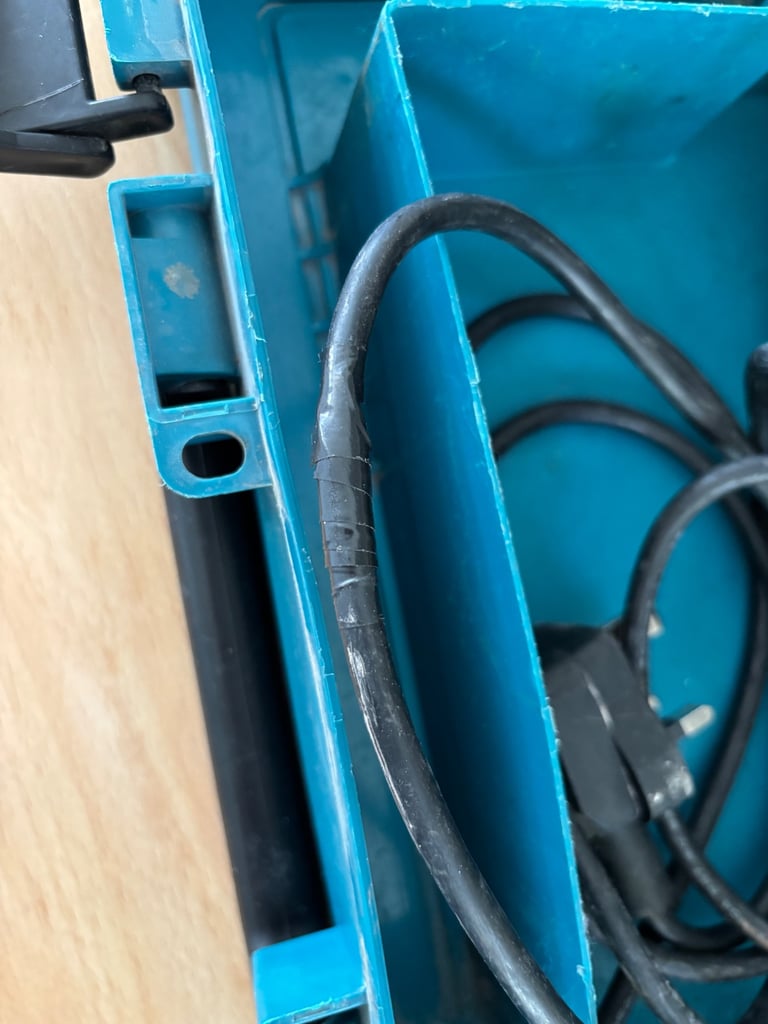Makita  8406 diamond core drill
