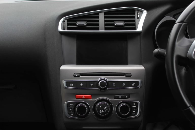 2016 Citroen C4 1.2 C4 Feel PureTech 5dr Hatchback Petrol Manual