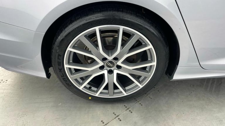 2022 Audi A6 Avant Black Edition 40 TDI quattro 204 PS S tronic Automatic Estate Diesel Automatic