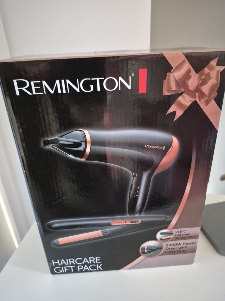 image for Brand new hairdyer & straighteners 