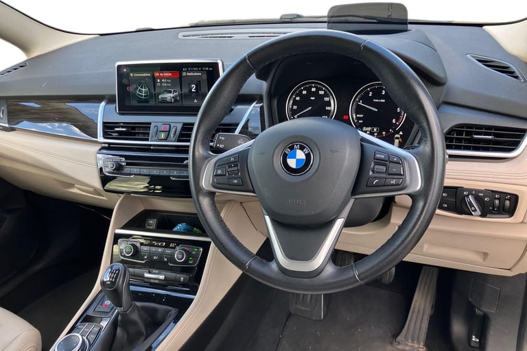 2019 BMW 2 Series 218d Luxury 5dr Estate DIESEL Manual