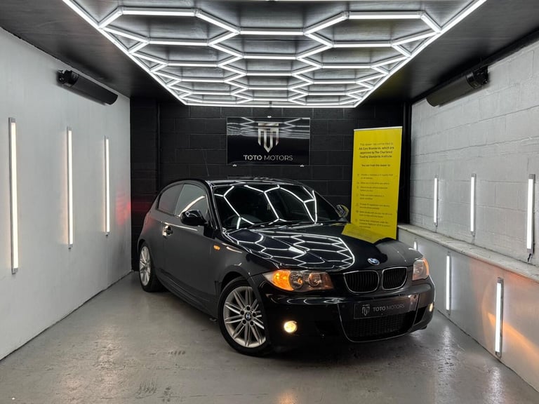 BMW 1 SERIES 2.0 118i M Sport 3 door 2010