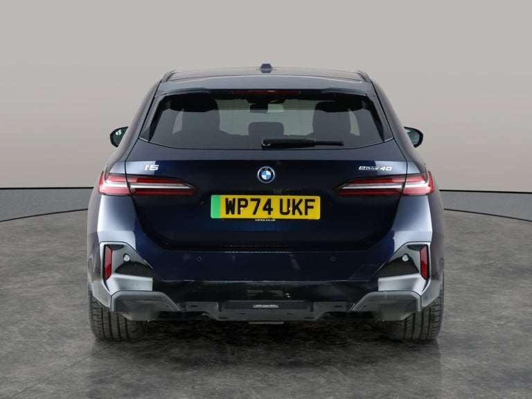 2024 BMW i5 40 83.9kWh M Sport Touring 5dr Electric Auto eDrive (11kW Charger) (340 ps) Estate El...