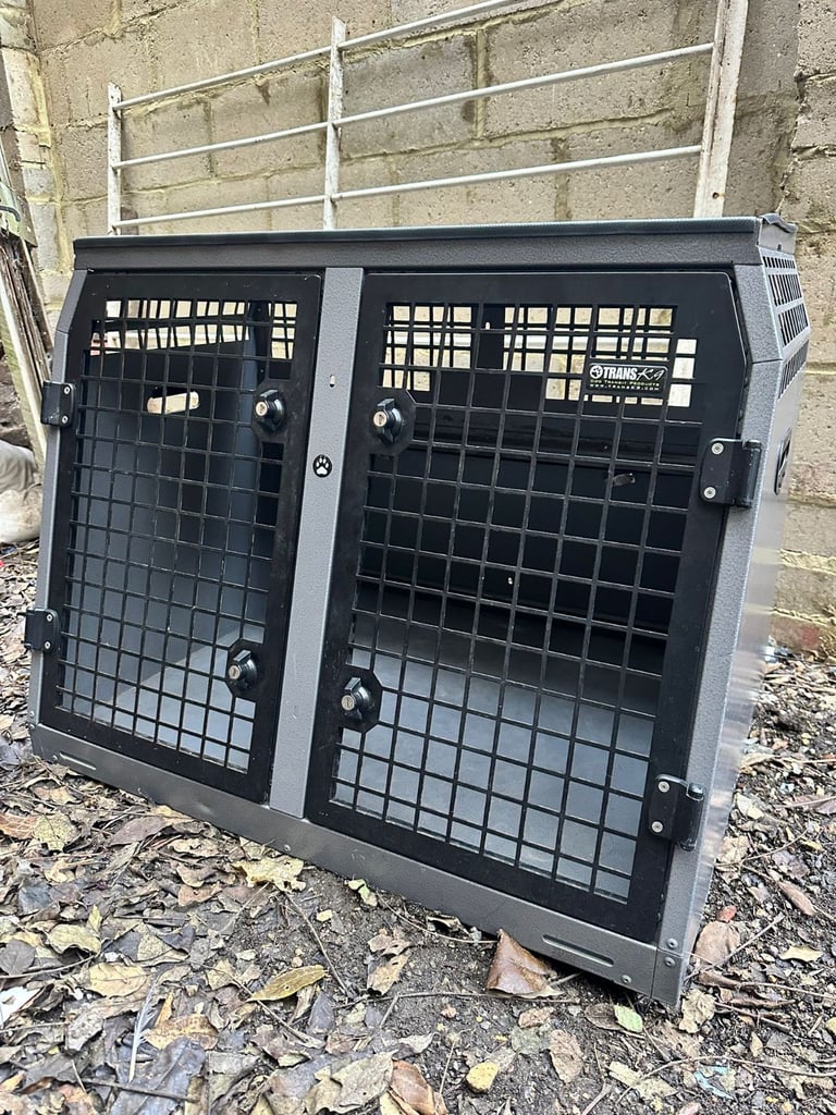 🚙 Heavy-Duty K9 Car Cage for Dogs – Secure & Professional Design
