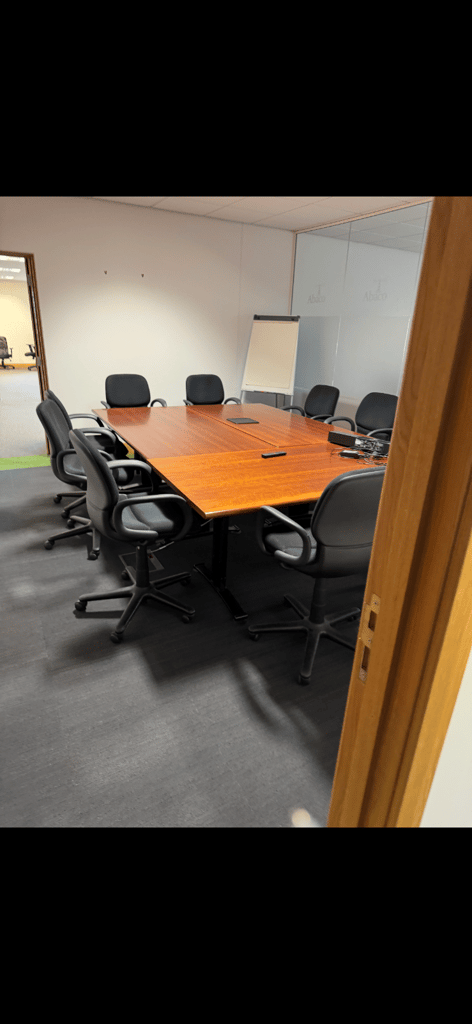 image for Office desks, tables & chairs