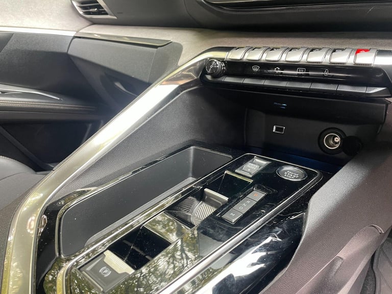 2023 Peugeot 5008 1.2 PureTech GT EAT Euro 6 (s/s) 5dr HATCHBACK Petrol Automatic