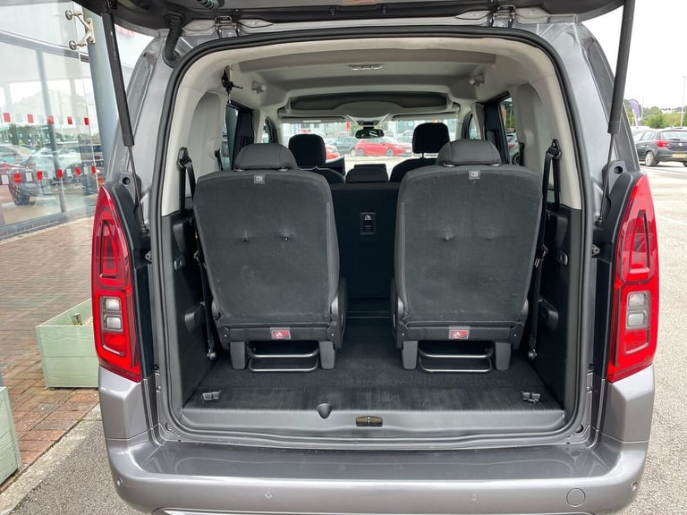 2022 Vauxhall Combo Life Combo Life 1.5 Turbo D SE 5Dr [7 Seat] Estate MPV Diesel Manual