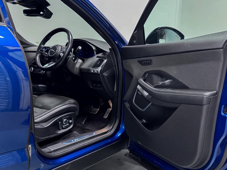 2021 Jaguar E-Pace 2.0 D200 R-Dynamic HSE 5dr Auto ESTATE DIESEL Automatic