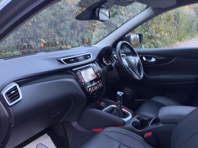 2017 Nissan Qashqai 1.2 DIG-T Tekna 2WD Euro 6 (s/s) 5dr HATCHBACK Petrol Manual