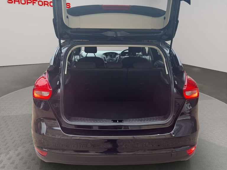2015 Ford Focus 1.0 EcoBoost 125 Titanium 5dr HATCHBACK PETROL Manual