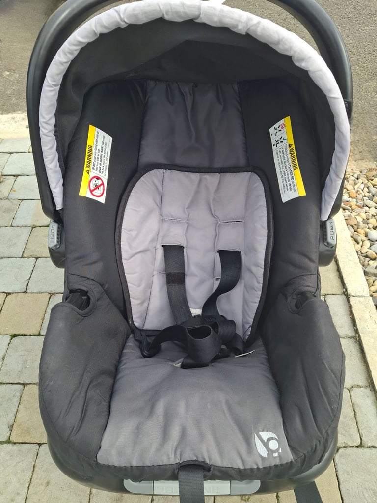 Babytrend Car Seat/Carrier 