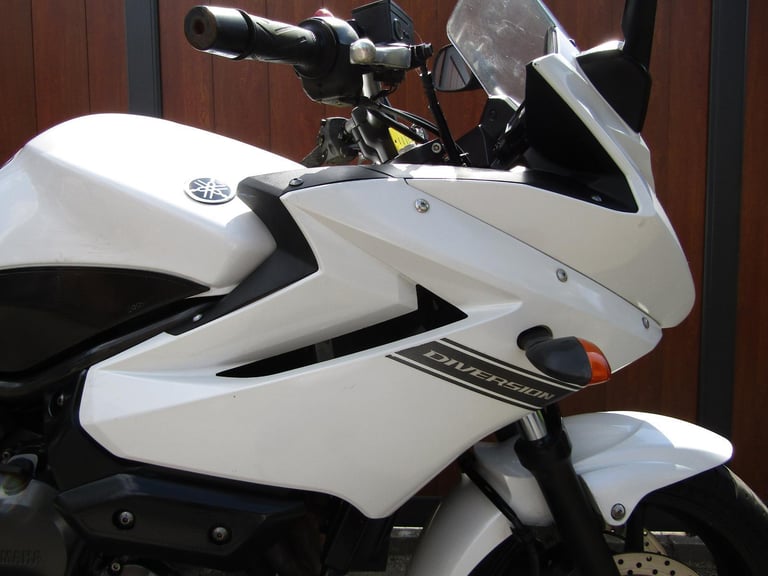 YAMAHA XJ 600 S DIVERSION * 2010* ONE FORMER KEEPER * ALARM*SERVICE HISTORY *