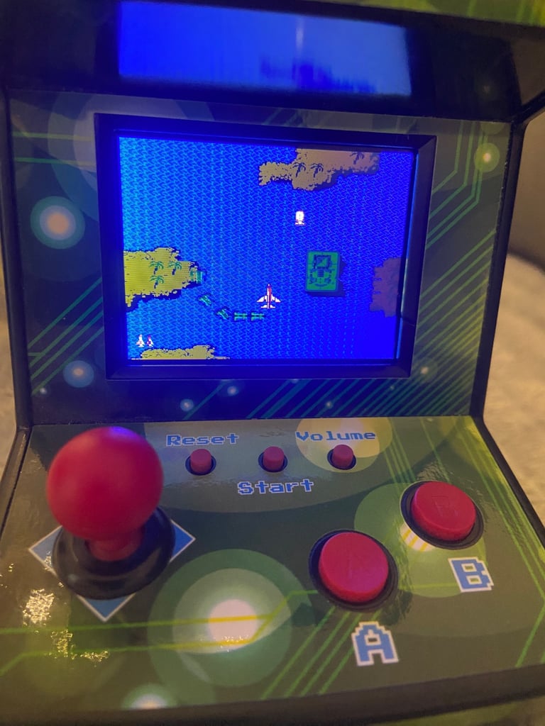 Mini Retro Arcade Machine 