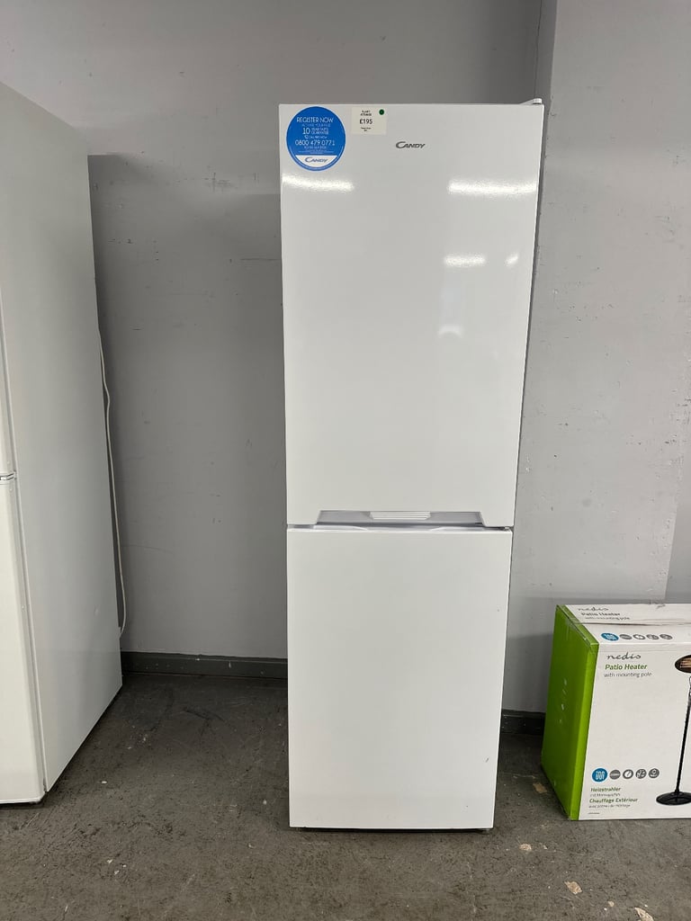 ☎️SALE NOW ON☎️CANDY 50/50 FRIDGE FREEZER WITH WARRANTY 
