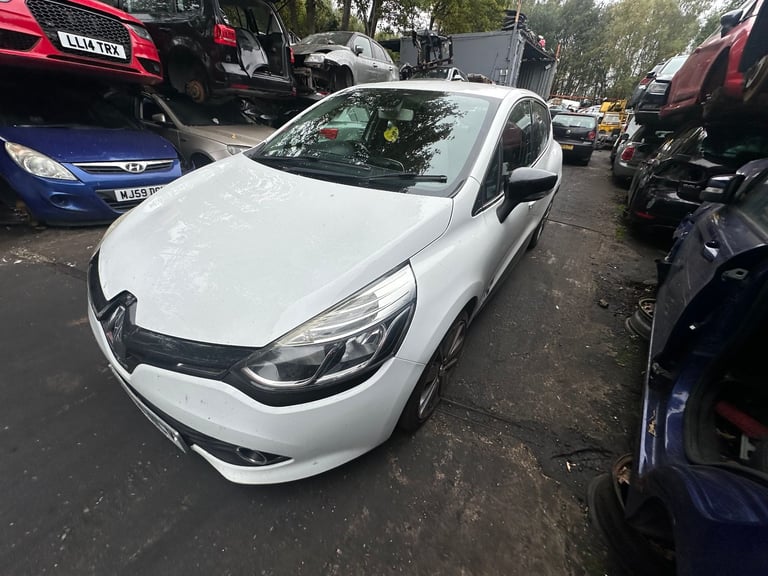 RENAULT CLIO 2016 1.5 DIESEL BREAKING 