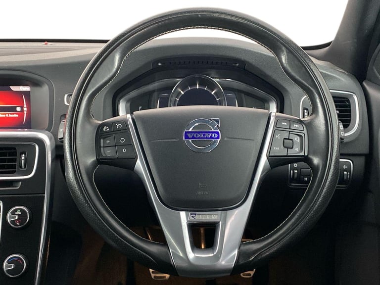 2017 Volvo V60 D2 [120] R DESIGN Nav 5dr Estate DIESEL Manual
