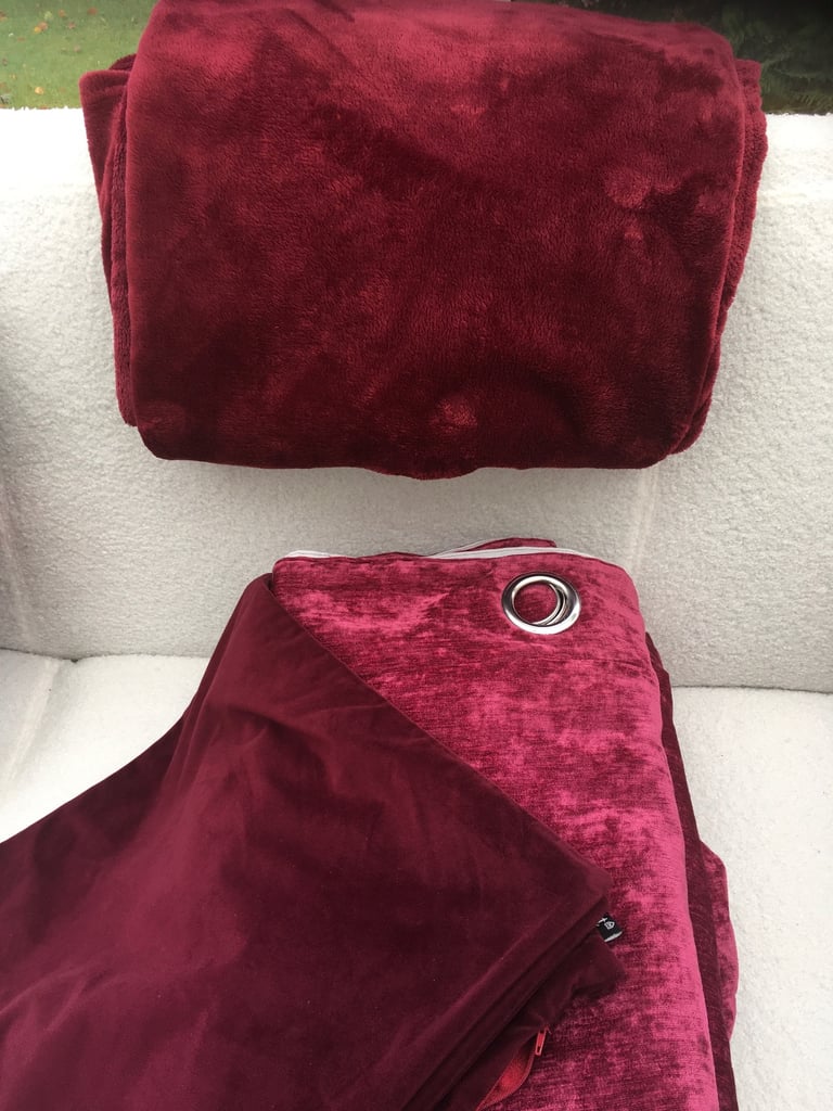 Habitat Eyelet Curtains, cushion cover and blanket