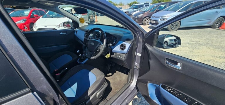 2014 Hyundai i10 1.2 Premium Hatchback 5dr Petrol Manual Euro 5 (87 ps) HATCHBACK Petrol Manual