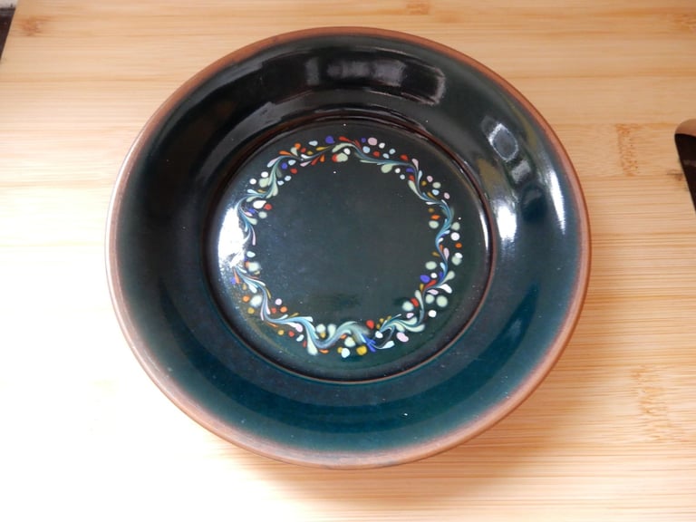 Vintage enamel on brass cloisonne round dish with 2 napkin rings